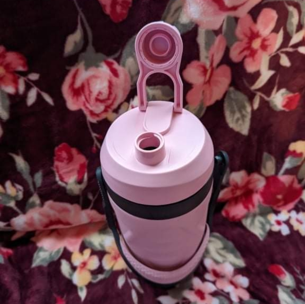 Large Hydrapeak bottle